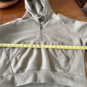 Athleta Cropped Hooded Sweatshirt Olive Green Half Zip Size Large Women's
